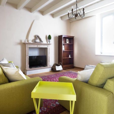 Dall Ingles Bed & Breakfast Cavriana Kültér fotó