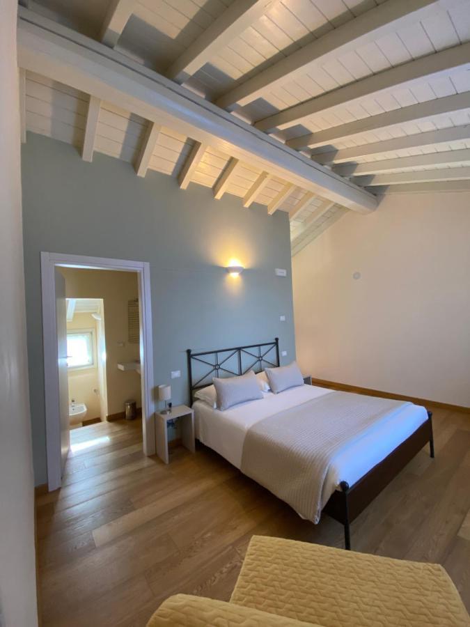 Dall Ingles Bed & Breakfast Cavriana Kültér fotó
