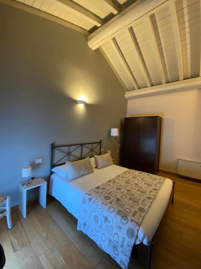 Dall Ingles Bed & Breakfast Cavriana Kültér fotó